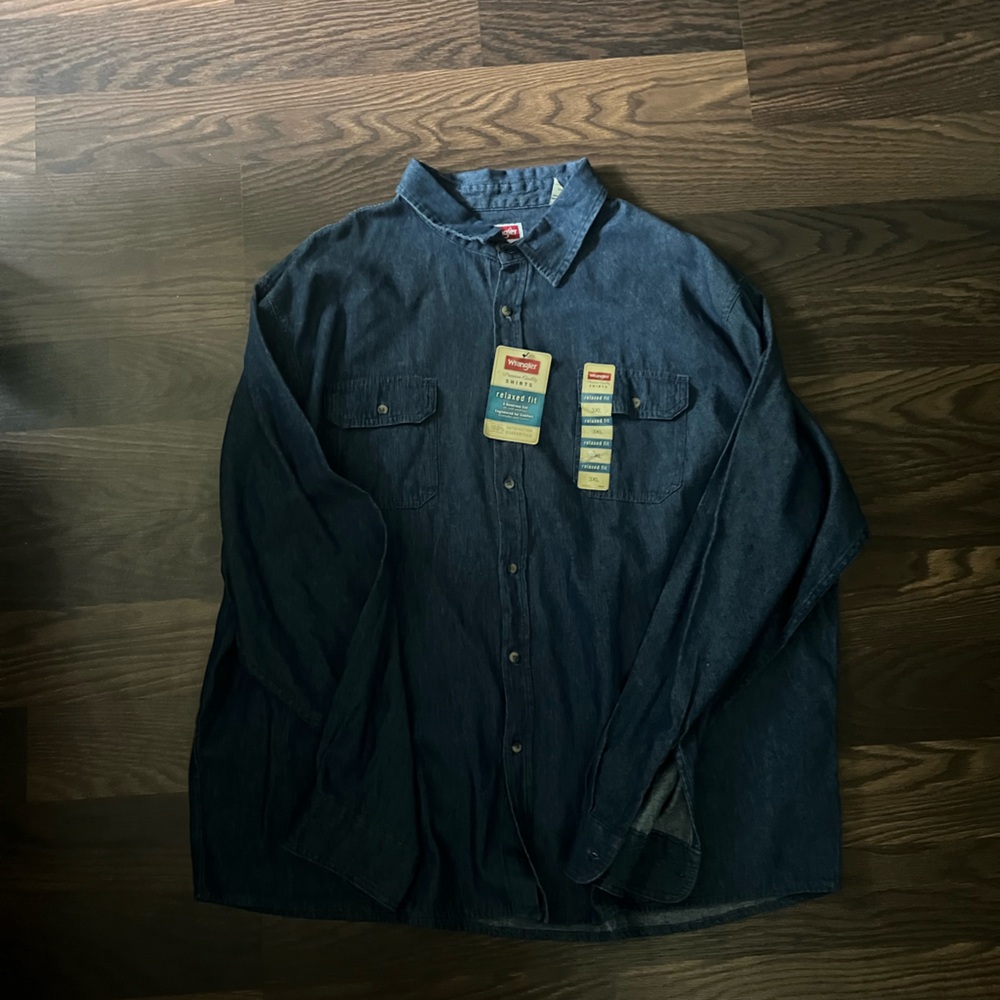 Wrangler NWT Men’s Blue Button Down Size 3X